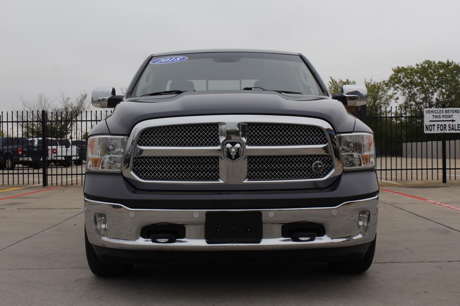 photo of 2018 RAM 1500 SLT Crew Cab SWB 2WD