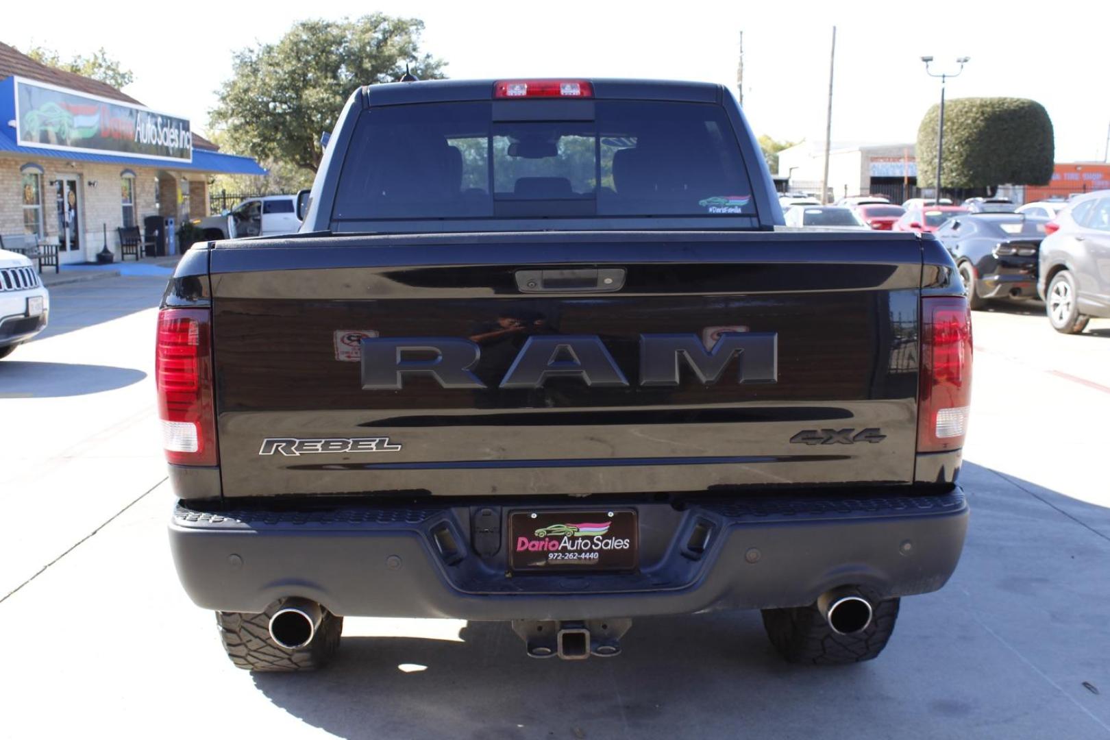 2017 black RAM 1500 Rebel Crew Cab SWB 4WD (1C6RR7YT0HS) with an 5.7L V8 OHV 16V engine, 8-Speed Automatic transmission, located at 2401 E Main St., Grand Prairie, TX, 75050, (972) 262-4440, 32.748981, -96.969643 - Photo#8