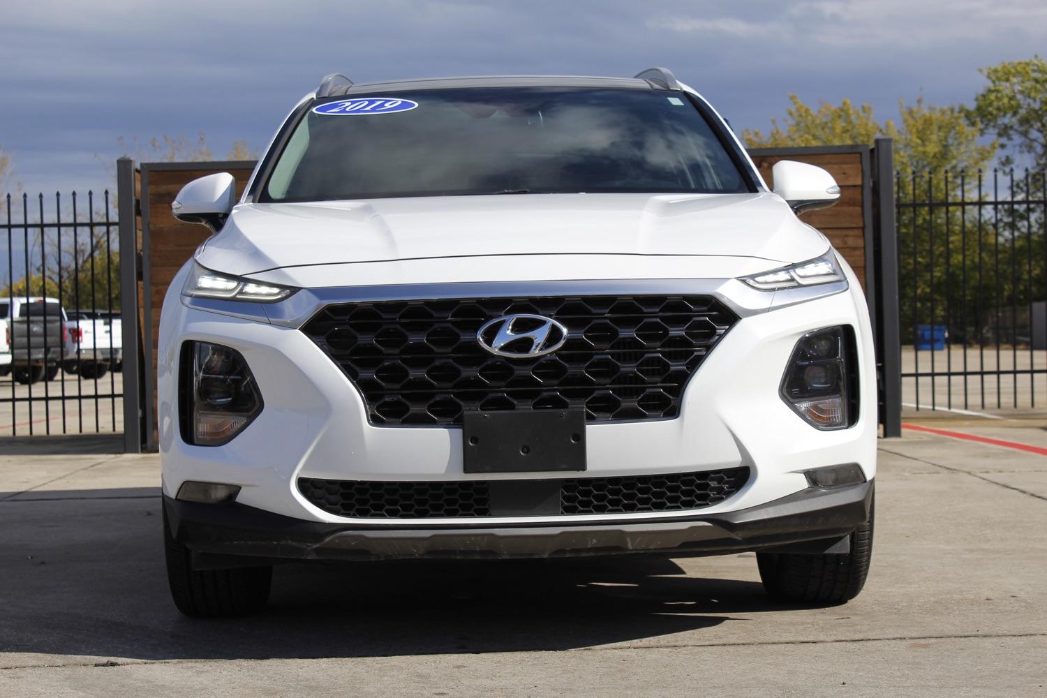 photo of 2019 Hyundai Santa Fe Limited 2.0T