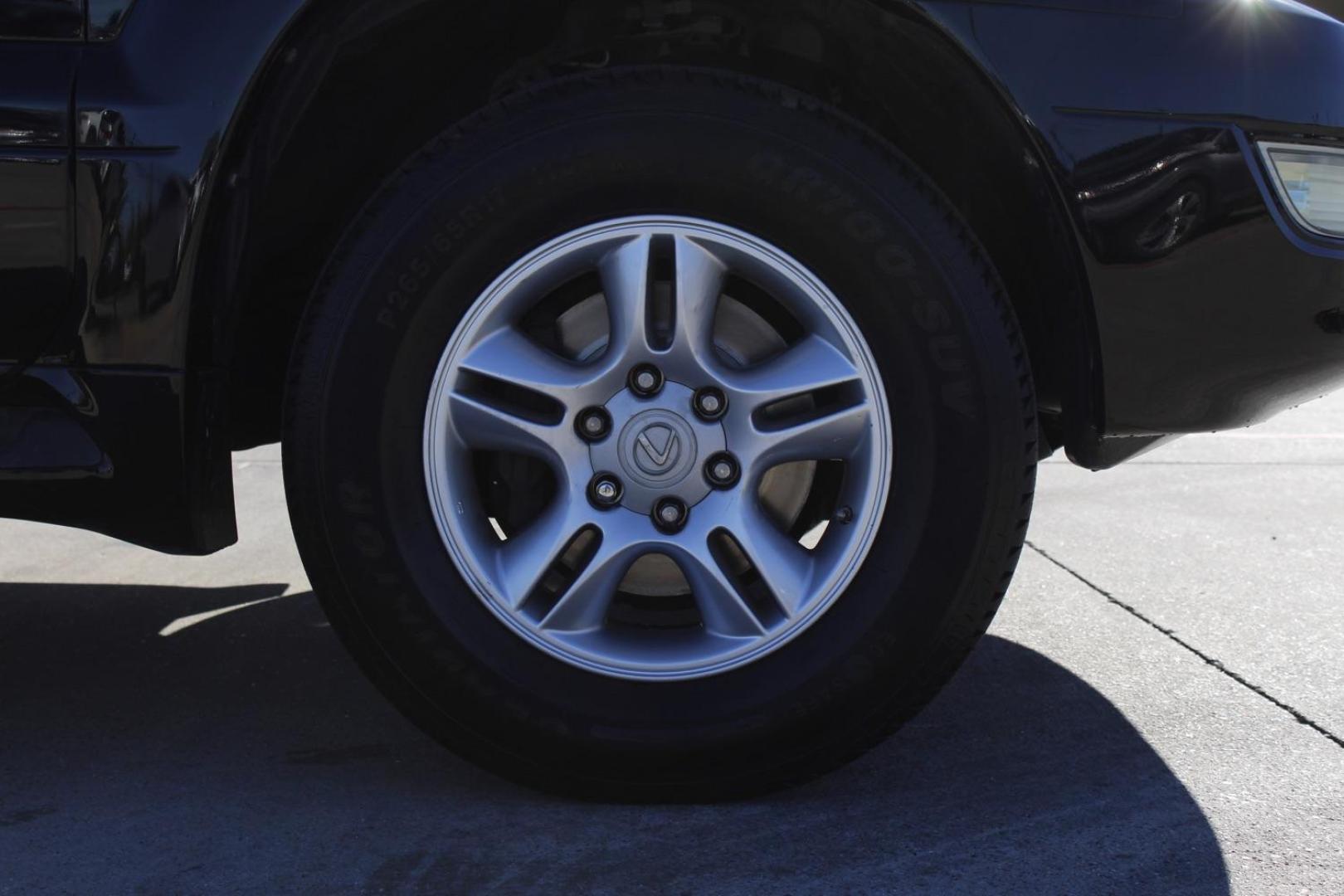 2007 black Lexus GX 470 Sport Utility (JTJBT20XX70) with an 4.7L V8 DOHC 32V engine, 5-Speed Automatic transmission, located at 2401 E Main St., Grand Prairie, TX, 75050, (972) 262-4440, 32.748981, -96.969643 - Photo#10