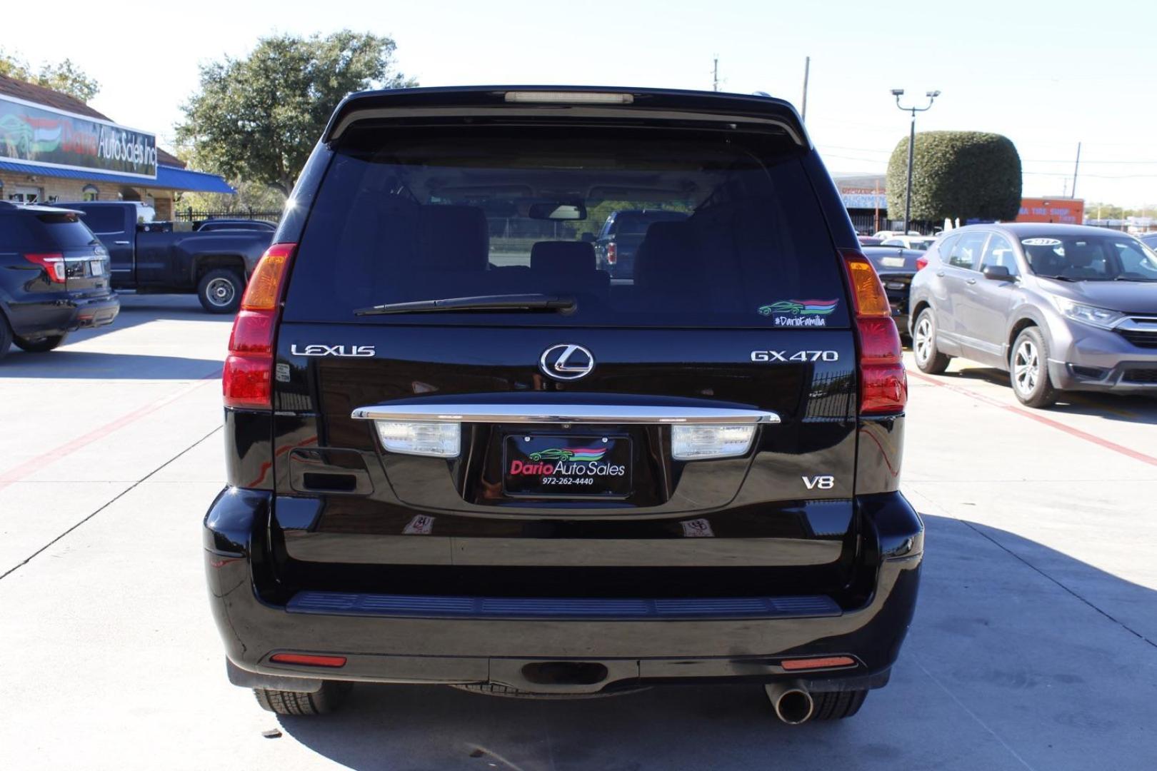 2007 black Lexus GX 470 Sport Utility (JTJBT20XX70) with an 4.7L V8 DOHC 32V engine, 5-Speed Automatic transmission, located at 2401 E Main St., Grand Prairie, TX, 75050, (972) 262-4440, 32.748981, -96.969643 - Photo#5