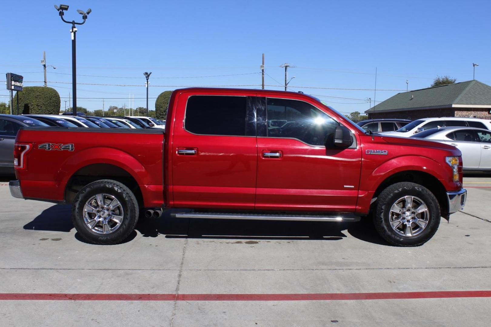 2015 red Ford F-150 XLT SuperCrew 6.5-ft. Bed 4WD (1FTEW1EP5FK) with an 2.7L V6 DOHC 24V engine, 6-Speed Automatic transmission, located at 2401 E Main St., Grand Prairie, TX, 75050, (972) 262-4440, 32.748981, -96.969643 - Photo#4