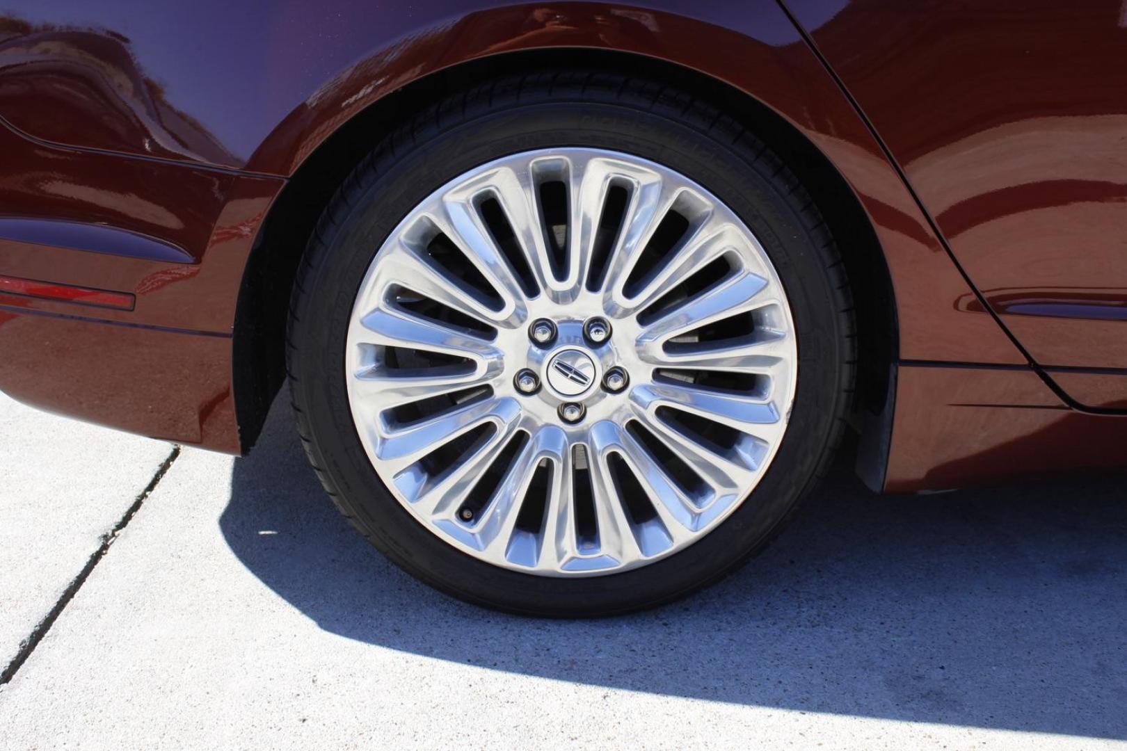 2016 brown Lincoln MKZ FWD (3LN6L2G98GR) with an 2.0L L4 DOHC 16V engine, 6-Speed Automatic transmission, located at 2401 E Main St., Grand Prairie, TX, 75050, (972) 262-4440, 32.748981, -96.969643 - Photo#9