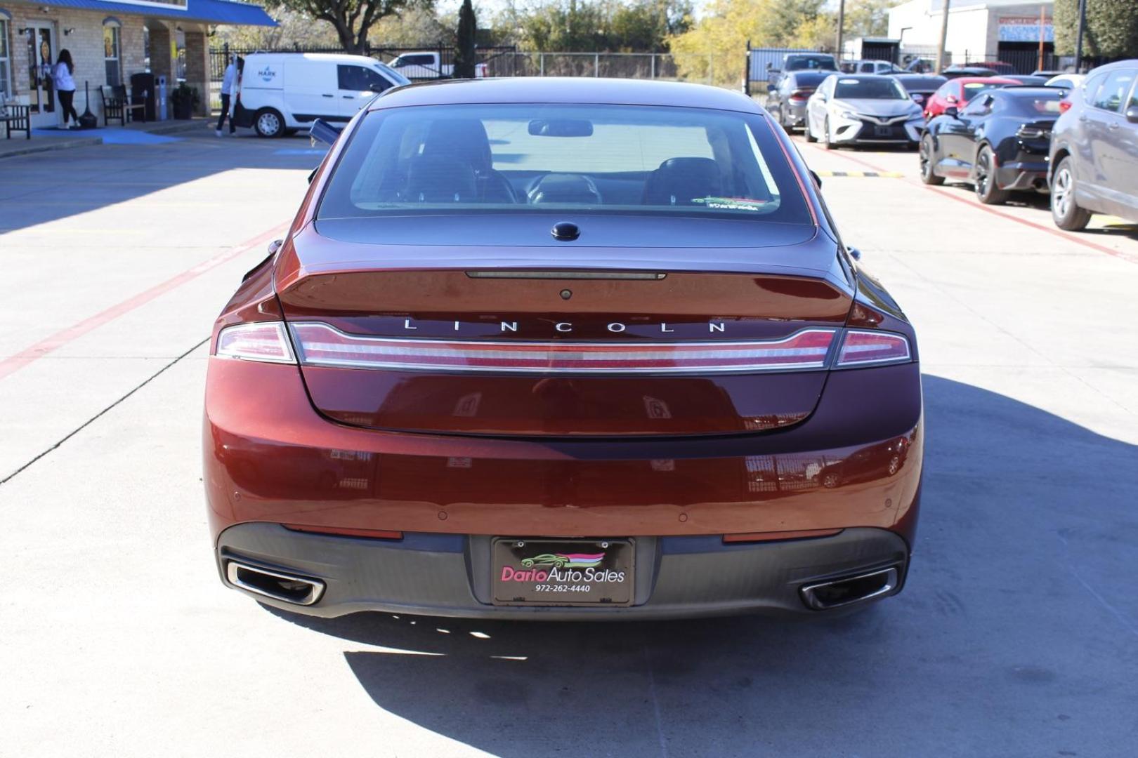 2016 brown Lincoln MKZ FWD (3LN6L2G98GR) with an 2.0L L4 DOHC 16V engine, 6-Speed Automatic transmission, located at 2401 E Main St., Grand Prairie, TX, 75050, (972) 262-4440, 32.748981, -96.969643 - Photo#5