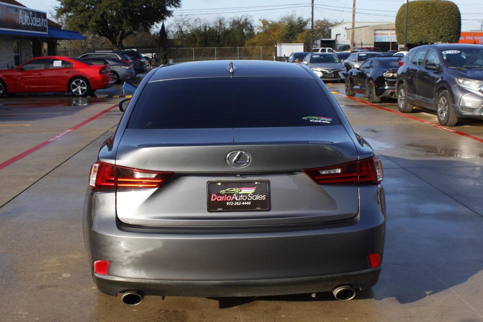 2014 GRAY Lexus IS 250 RWD (JTHBF1D24E5) with an 2.5L V6 24V DOHC engine, 6-Speed Automatic transmission, located at 2401 E Main St., Grand Prairie, TX, 75050, (972) 262-4440, 32.748981, -96.969643 - Photo#5