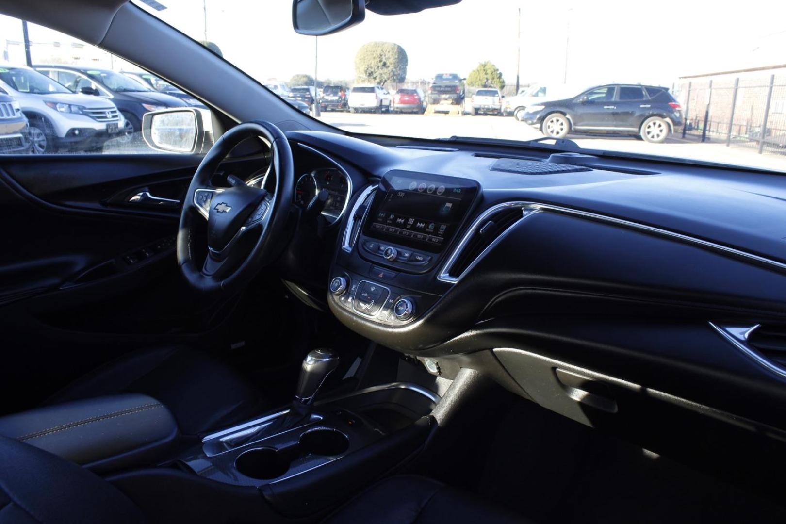 2016 WHITE Chevrolet Malibu 1LT (1G1ZE5ST7GF) with an 1.5L L4 DOHC 16V engine, 6-Speed Automatic transmission, located at 2401 E Main St., Grand Prairie, TX, 75050, (972) 262-4440, 32.748981, -96.969643 - Photo#13