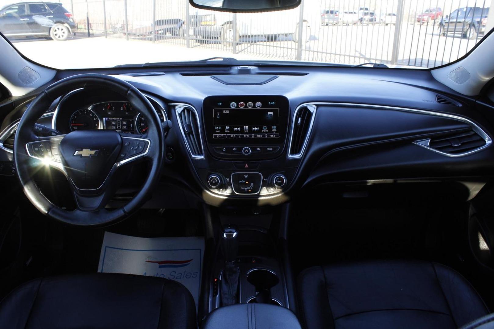 2016 WHITE Chevrolet Malibu 1LT (1G1ZE5ST7GF) with an 1.5L L4 DOHC 16V engine, 6-Speed Automatic transmission, located at 2401 E Main St., Grand Prairie, TX, 75050, (972) 262-4440, 32.748981, -96.969643 - Photo#14