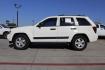 2005 WHITE Jeep Grand Cherokee Laredo 2WD (1J4GS48K75C) with an 3.7L V6 SOHC 12V engine, 5-Speed Automatic transmission, located at 2401 E Main St., Grand Prairie, TX, 75050, (972) 262-4440, 32.748981, -96.969643 - Photo#2