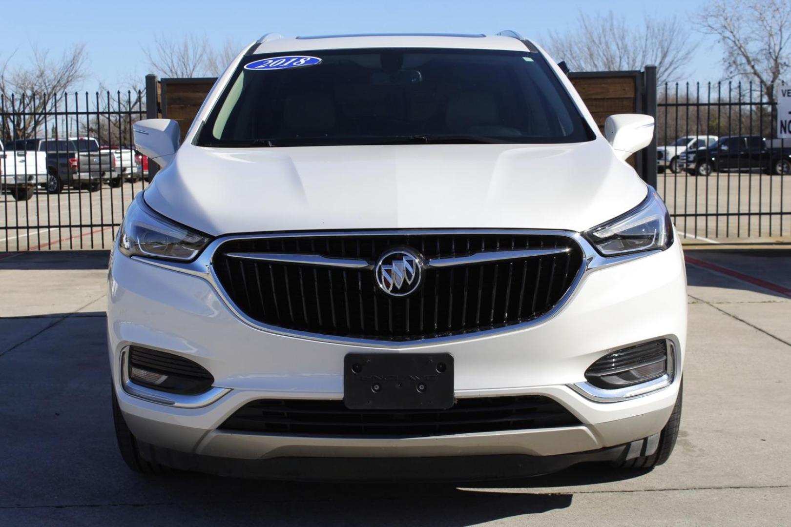 2018 white Buick Enclave Essence FWD (5GAERBKW3JJ) with an 3.6L V6 DOHC 24V engine, 9-Speed Automatic transmission, located at 2401 E Main St., Grand Prairie, TX, 75050, (972) 262-4440, 32.748981, -96.969643 - Photo#0