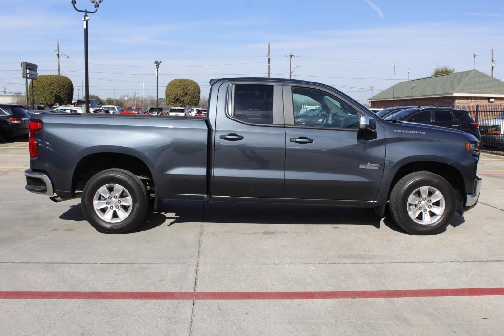 2019 Gray Chevrolet Silverado GRAY INTERIOR (1GCRWCEK0KZ) , located at 2401 E Main St., Grand Prairie, TX, 75050, (972) 262-4440, 32.748981, -96.969643 - Photo#5