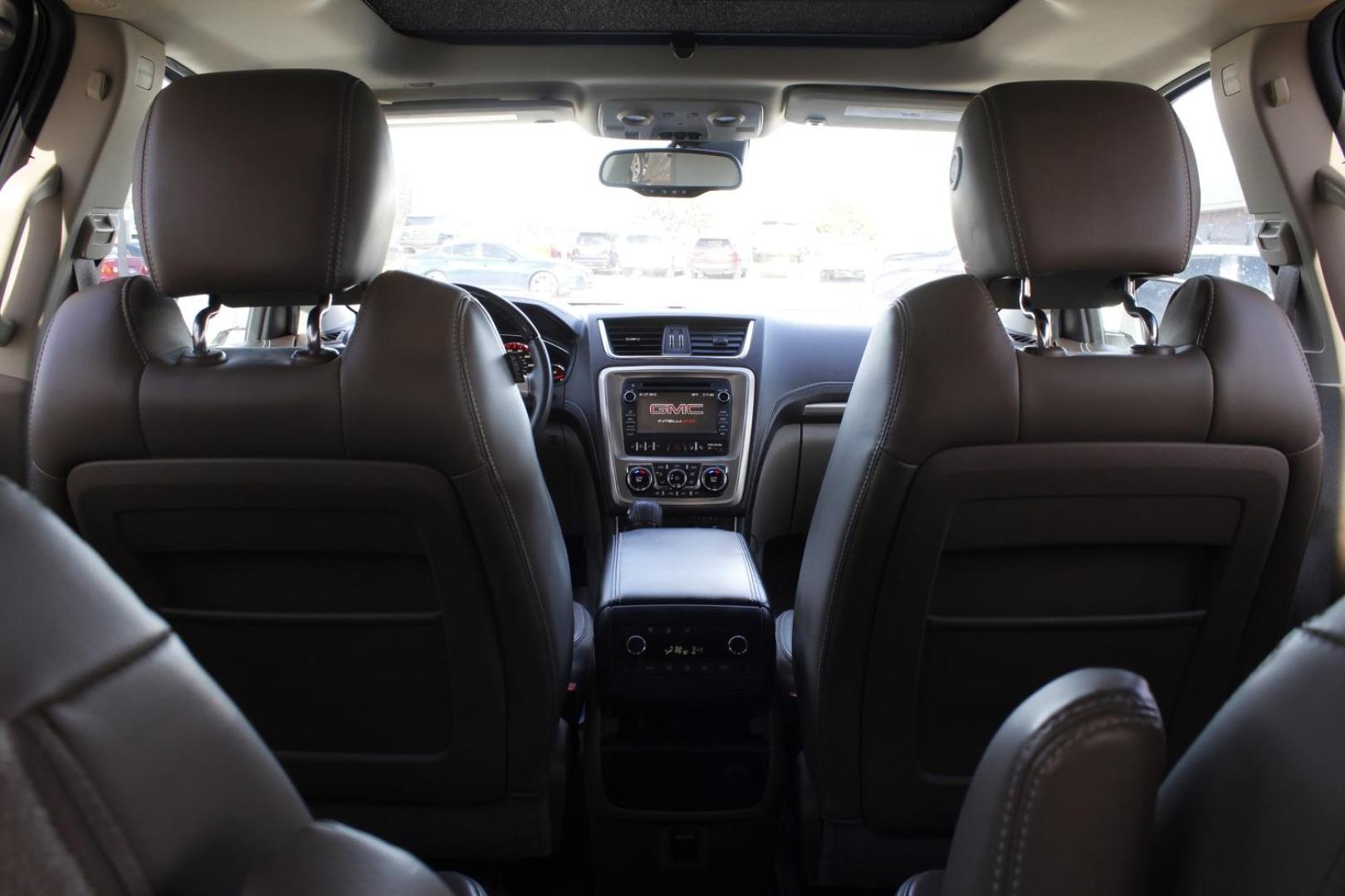 2014 White GMC Acadia white (1GKKRTKD2EJ) , located at 2401 E Main St., Grand Prairie, TX, 75050, (972) 262-4440, 32.748981, -96.969643 - Photo#25