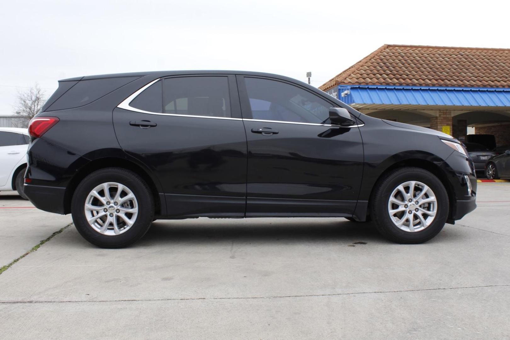 2021 Black Chevrolet Equinox LT (3GNAXKEV8ML) with an 1.5L engine, located at 2401 E Main St., Grand Prairie, TX, 75050, (972) 262-4440, 32.748981, -96.969643 - Photo#9