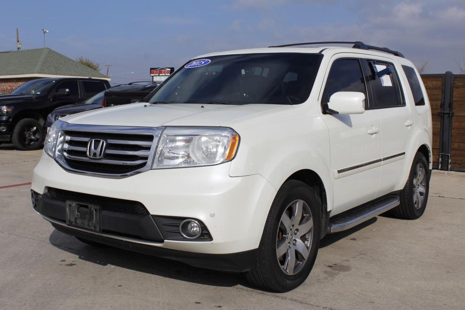 2015 WHITE Honda Pilot Touring (5FNYF4H9XFB) , located at 2401 E Main St., Grand Prairie, TX, 75050, (972) 262-4440, 32.748981, -96.969643 - Photo#1