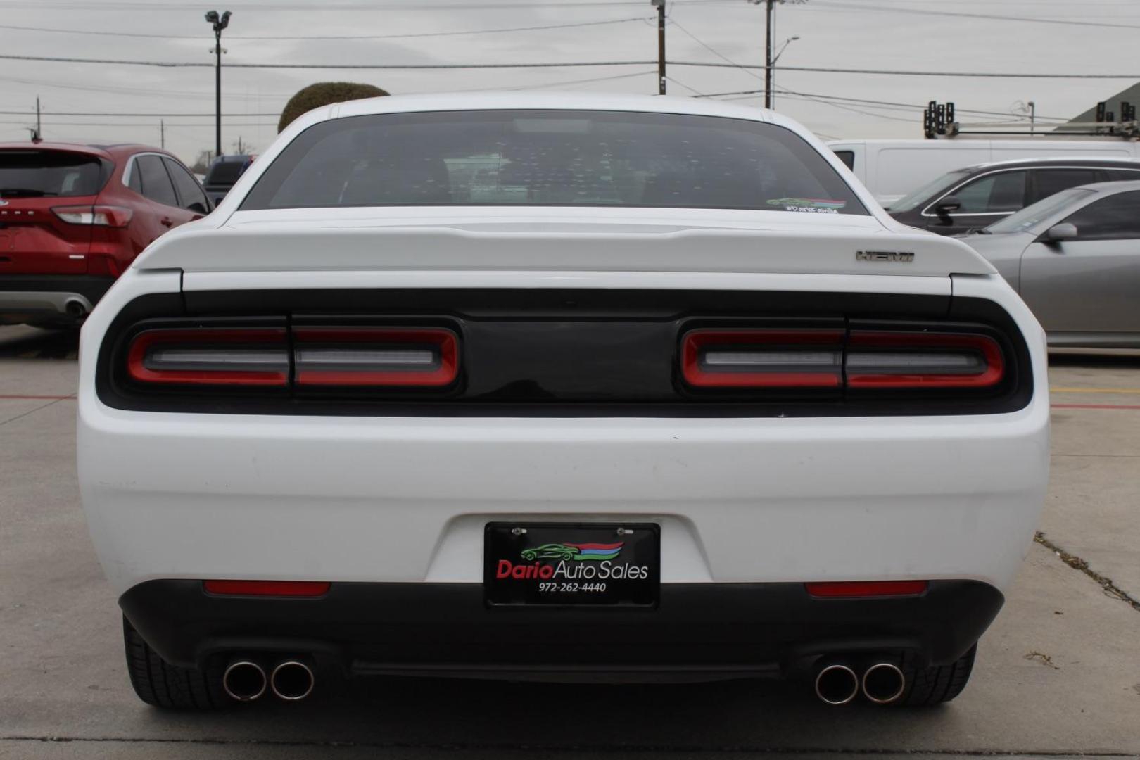 2016 White Dodge Challenger R/T Plus (2C3CDZBT0GH) with an 5.7L V8 OHV 16V engine, located at 2401 E Main St., Grand Prairie, TX, 75050, (972) 262-4440, 32.748981, -96.969643 - Photo#7