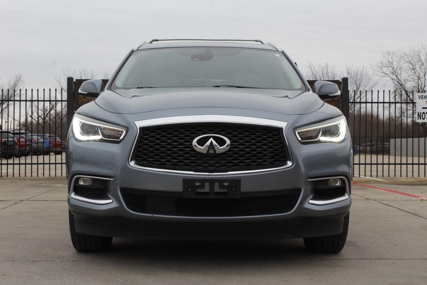 photo of 2019 Infiniti QX60 Luxe