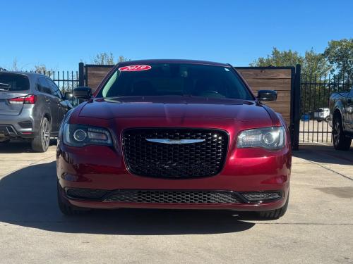 2019 Chrysler 300 Touring