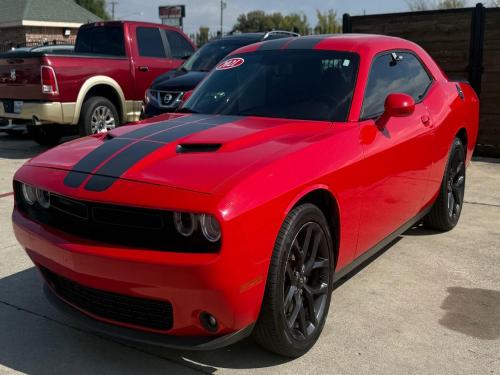 2021 Dodge Challenger SXT